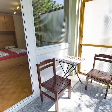 Apartament Near The Train Station